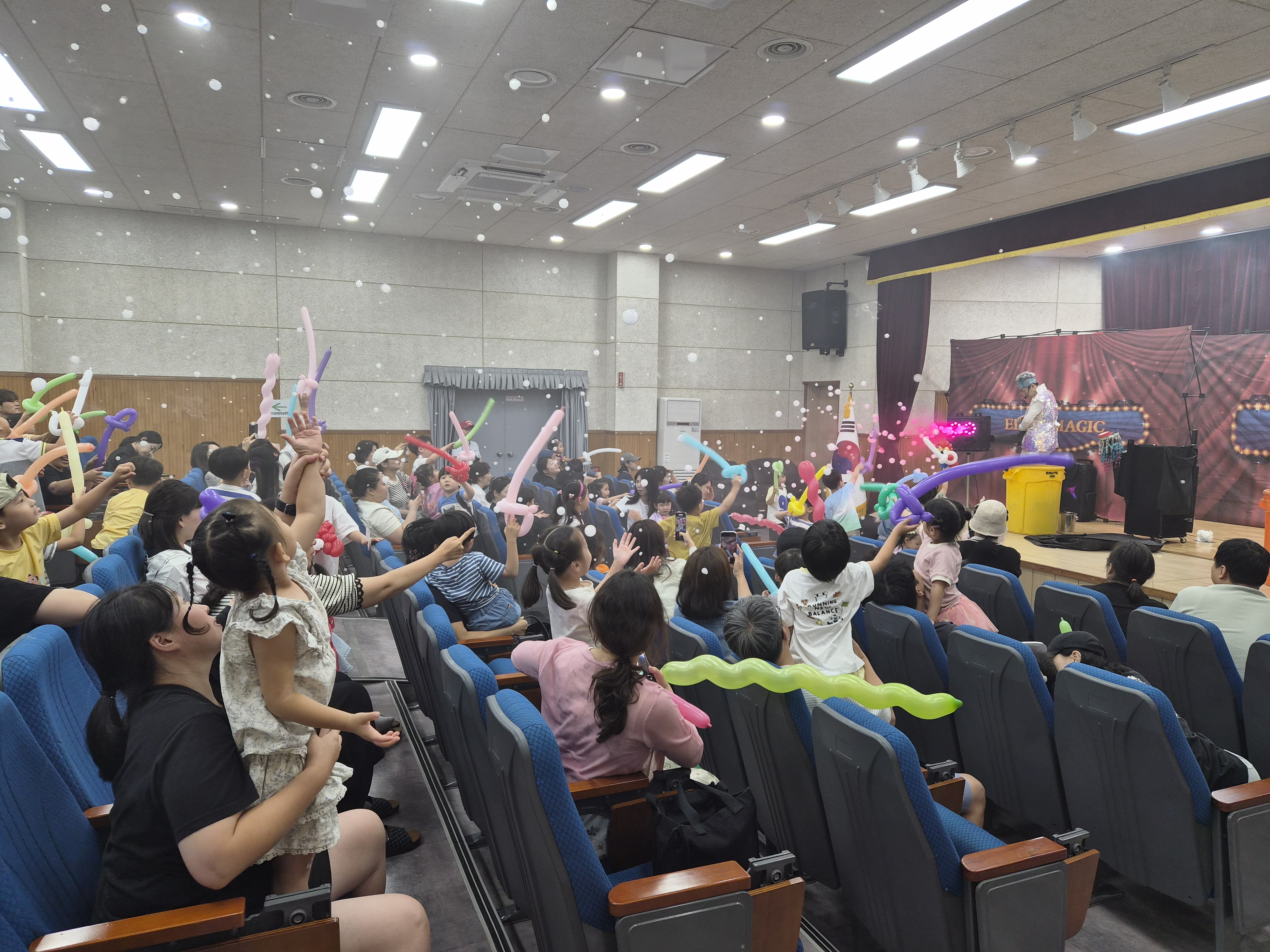2026년 7월  가족특별체험 썸네일